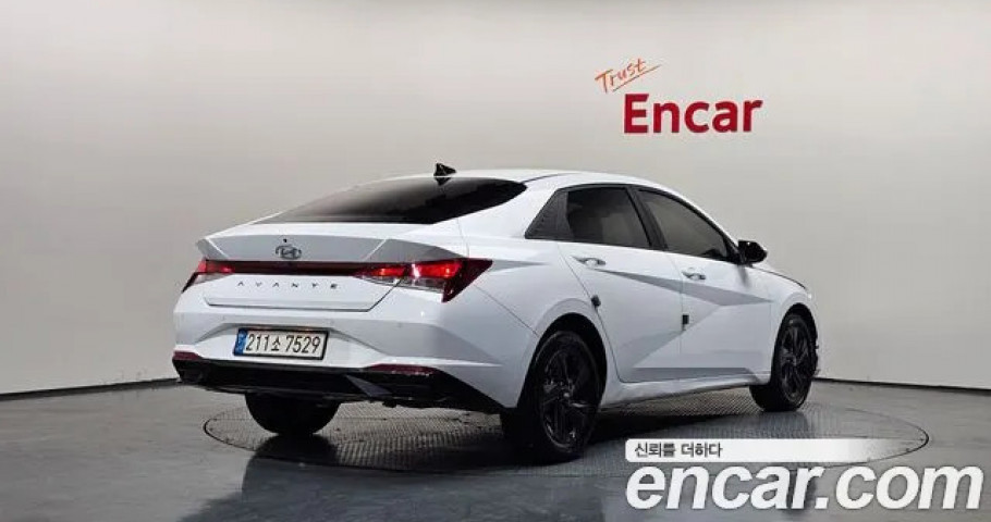 Hyundai Avante (Elantra) 