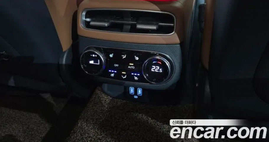Genesis Gv70 