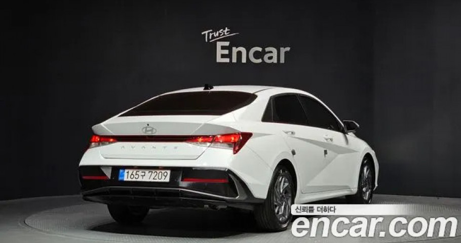 Hyundai Avante (Elantra) 