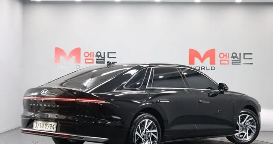 Hyundai Grandeur 