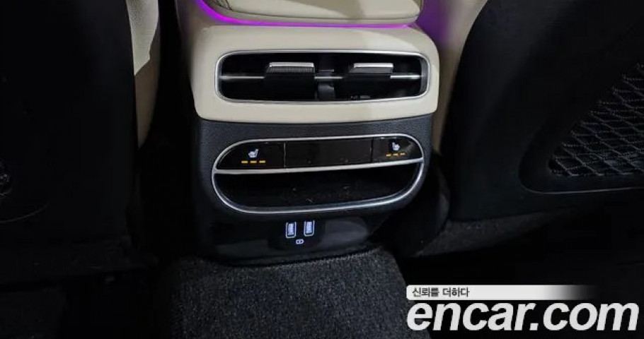Genesis Gv70 
