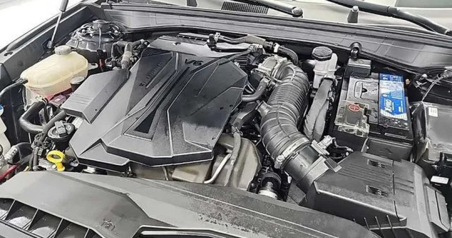 Kia K8 