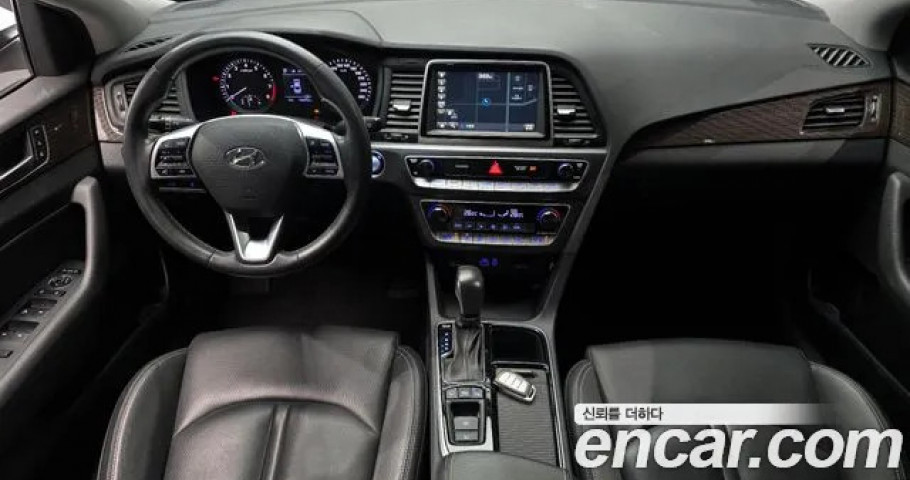 Hyundai Sonata 