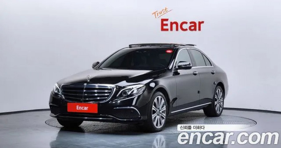 Mercedes-Benz E-Class 