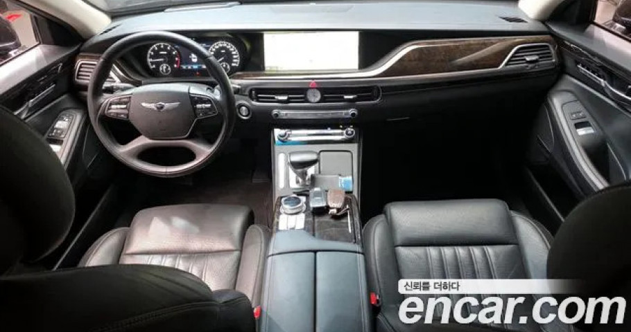 Genesis G90 