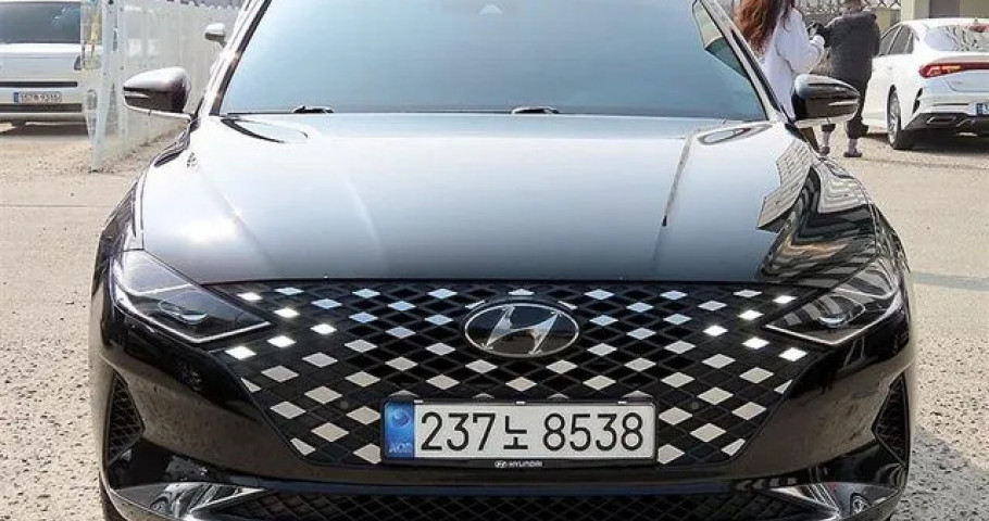 Hyundai Grandeur 