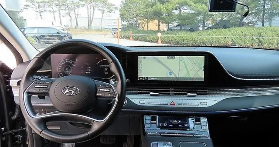 Hyundai Grandeur 