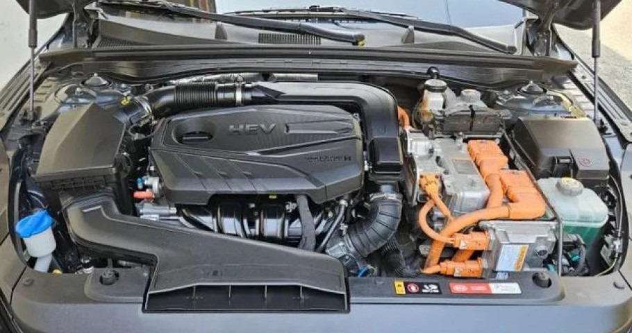 Kia K5 