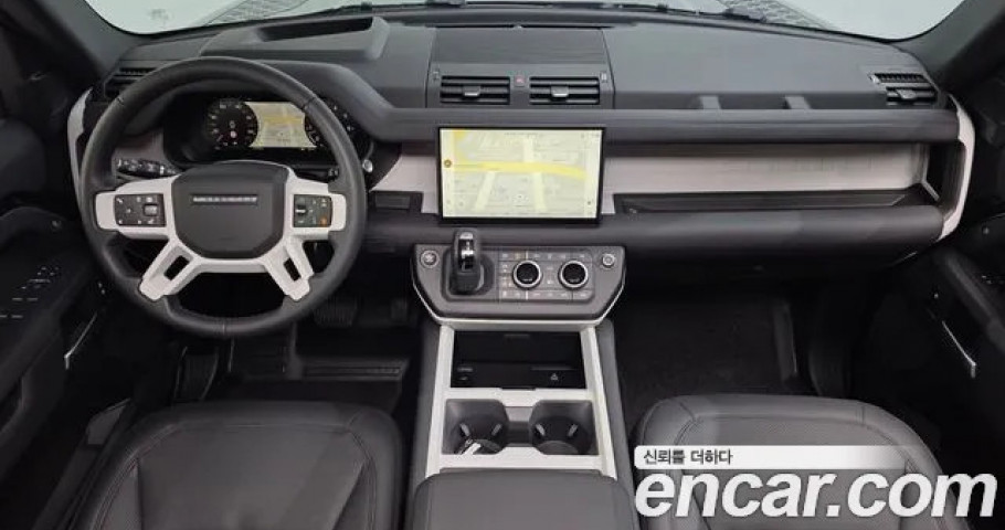 Land Rover Defender 