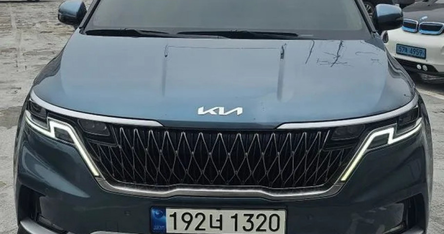 Kia Carnival 