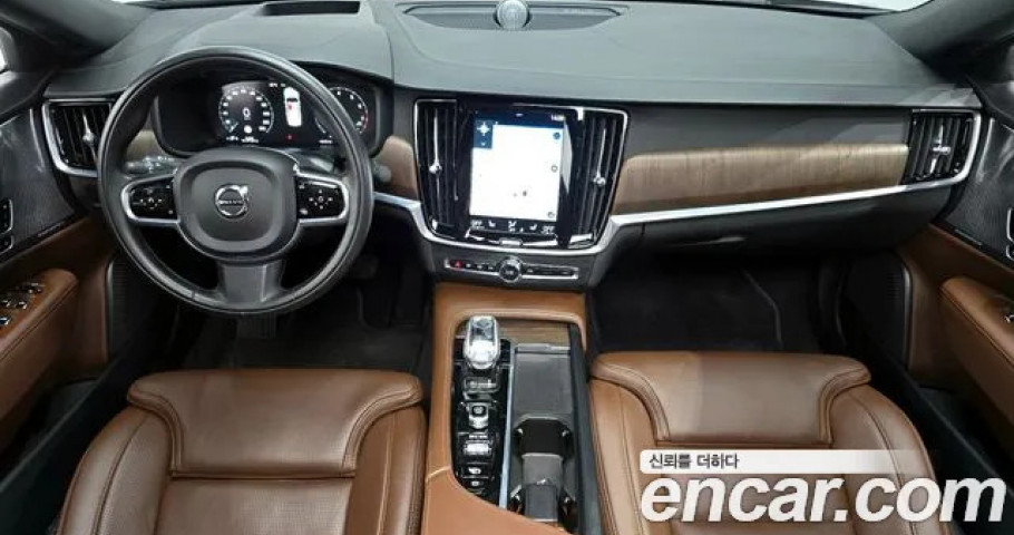 Volvo S90 