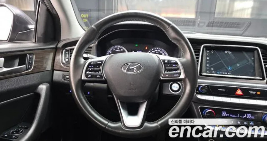Hyundai Sonata 