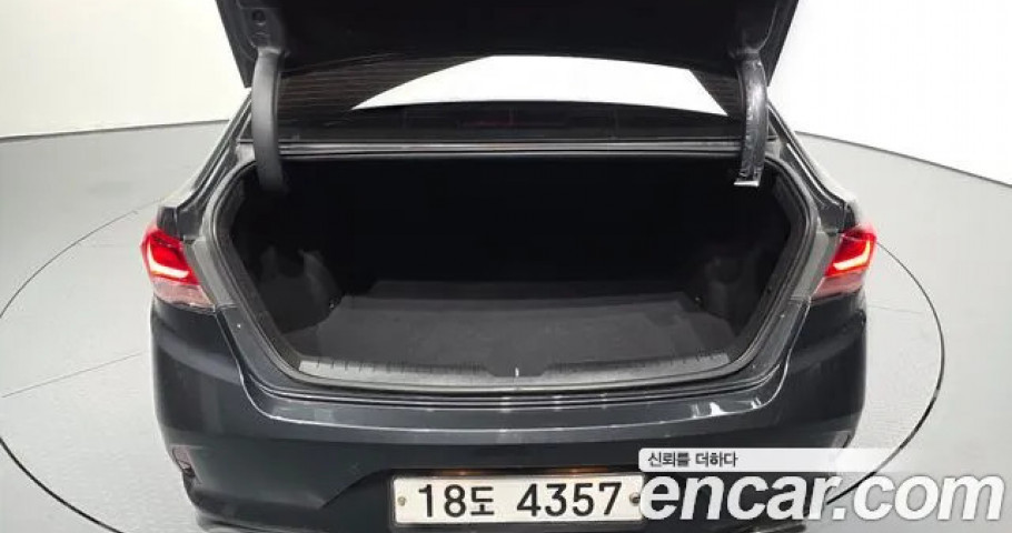 Hyundai Sonata 