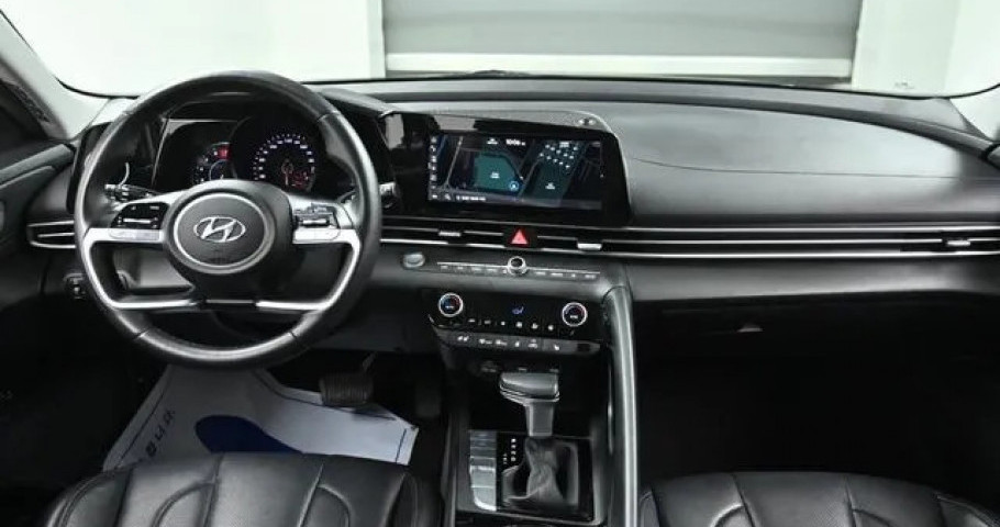 Hyundai Avante 