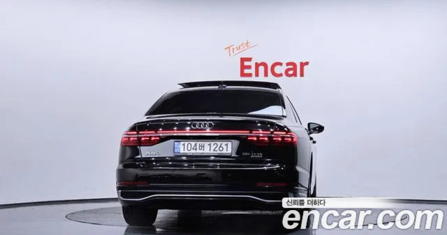 Audi A8 