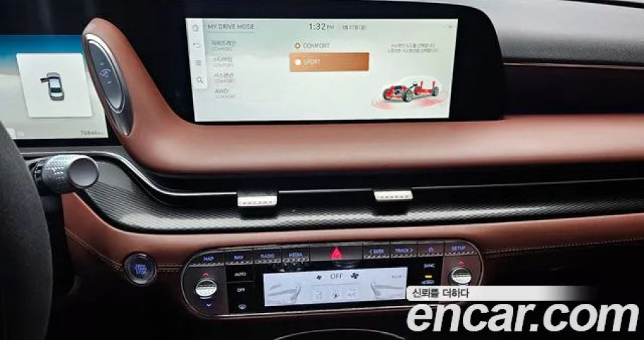Genesis G90 