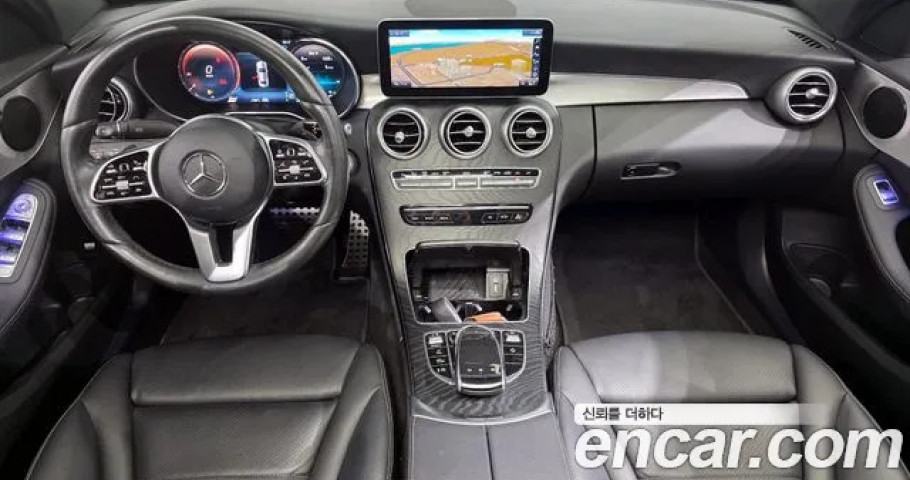 Mercedes-Benz C-Class 