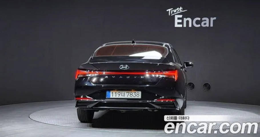 Hyundai Avante (Elantra) 