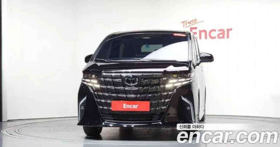 Toyota Alphard 