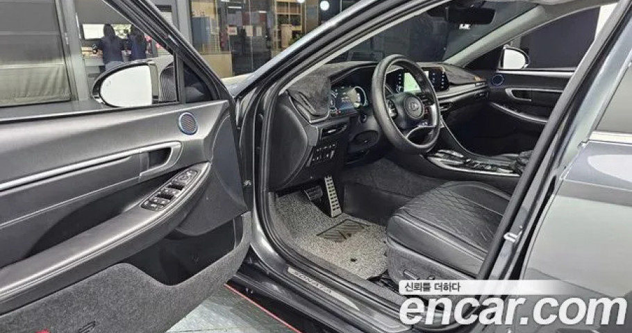 Hyundai Sonata 