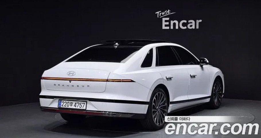 Hyundai Grandeur 