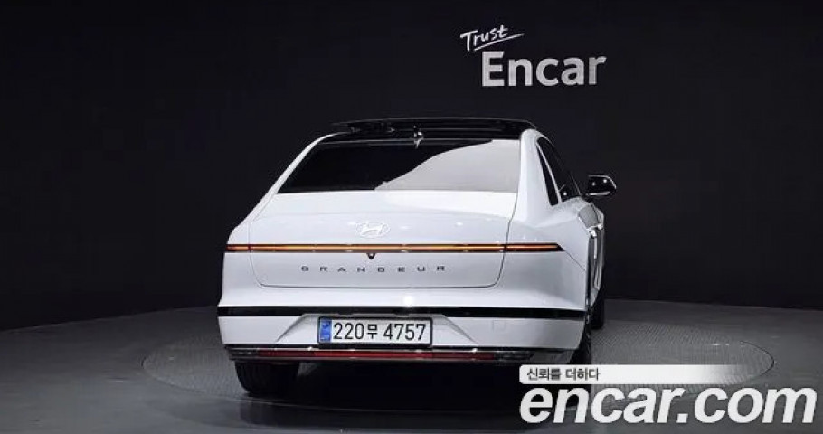 Hyundai Grandeur 