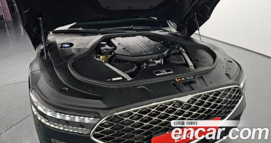 Genesis G90 