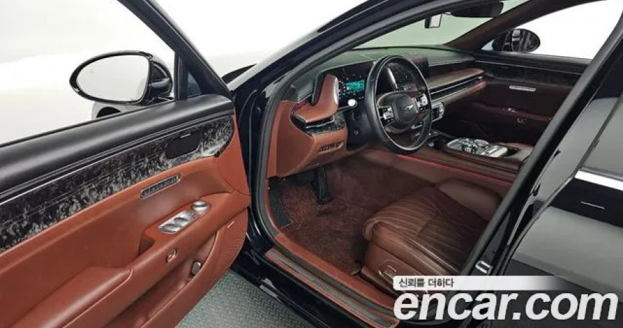 Genesis G90 