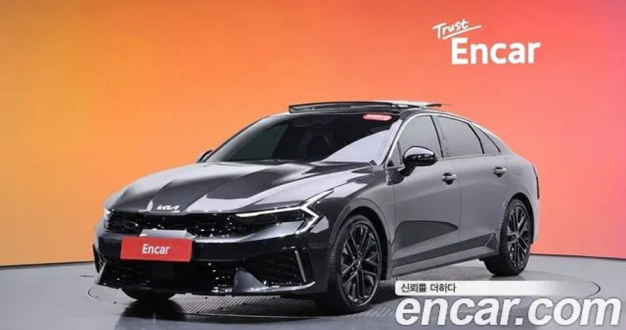 Kia K5 