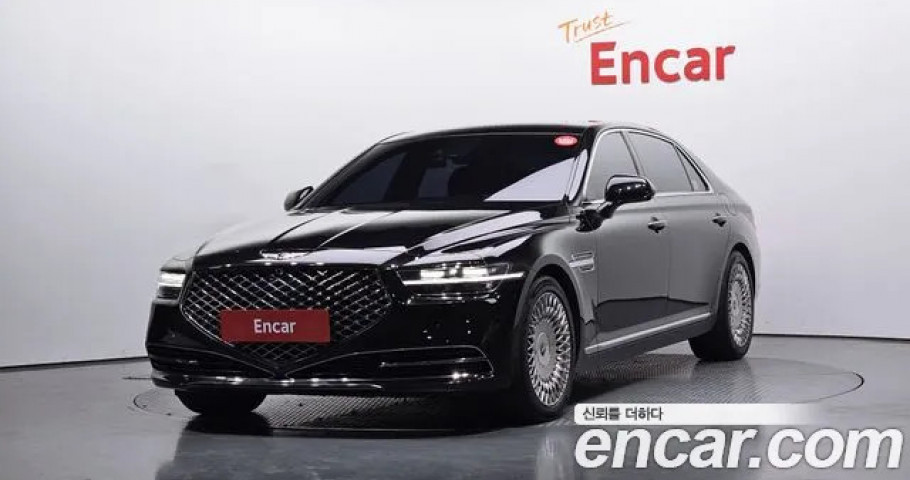 Genesis G90 