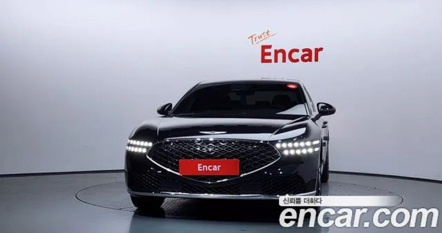 Genesis G90 