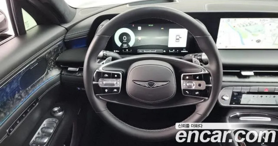 Genesis G90 