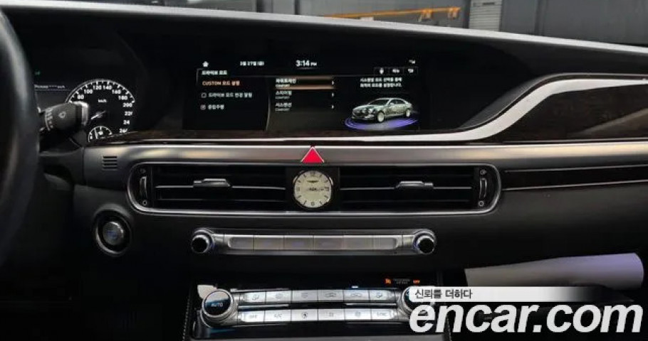 Genesis G90 