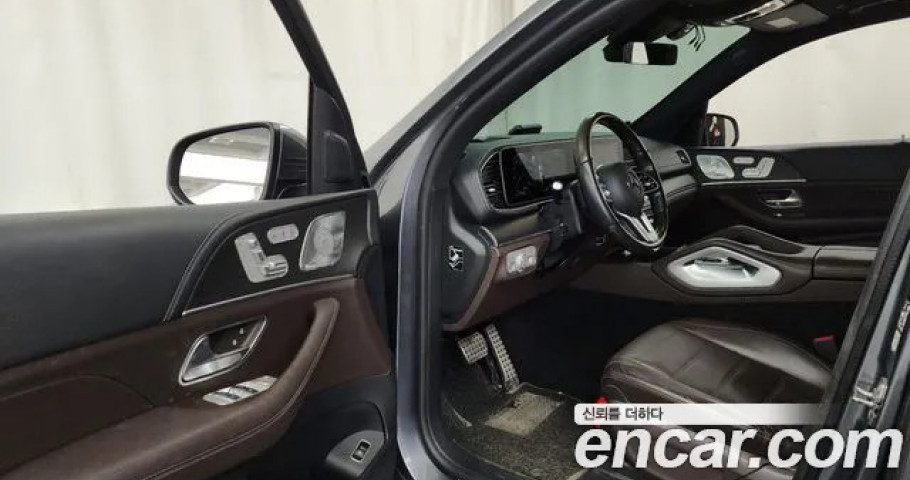 Mercedes-Benz Gls-Class 