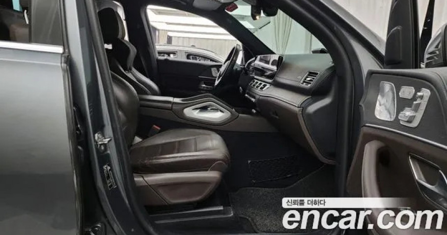 Mercedes-Benz Gls-Class 