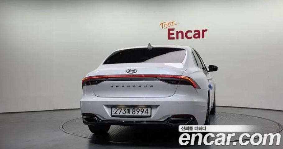 Hyundai Grandeur 