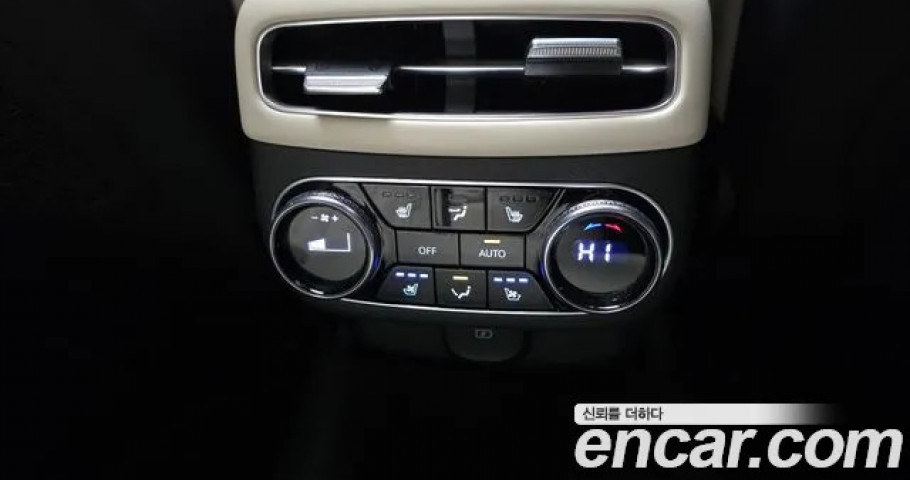 Genesis Gv70 