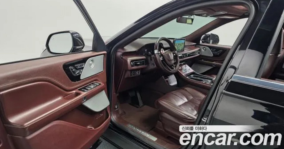 Lincoln Aviator 