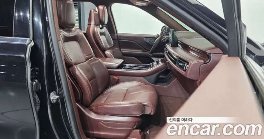 Lincoln Aviator 