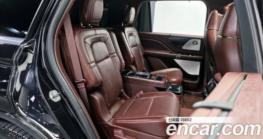 Lincoln Aviator 