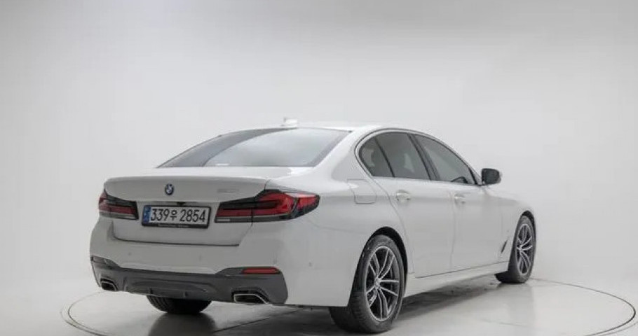 Bmw 5-Series 