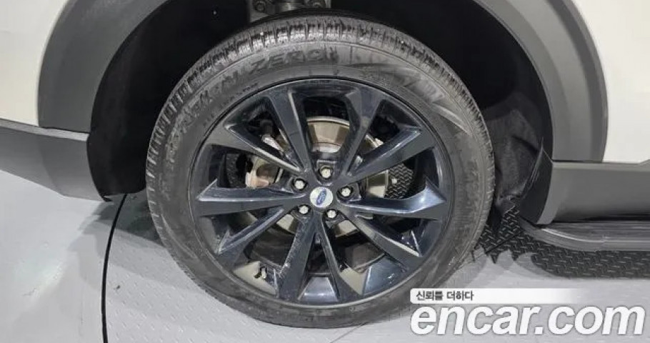 Ford Explorer 