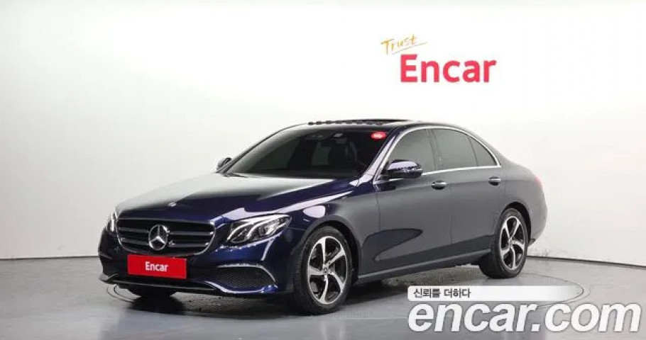 Mercedes-Benz E-Class 