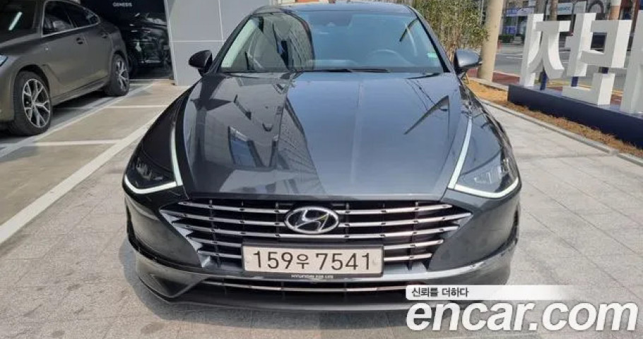 Hyundai Sonata 