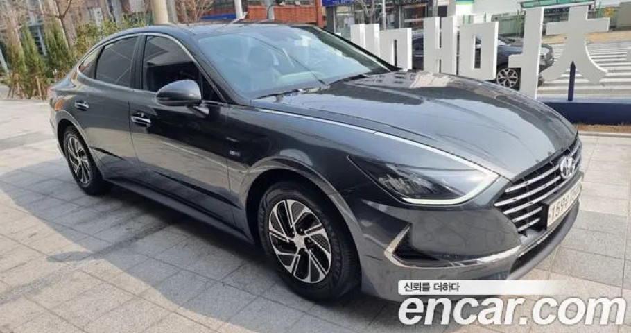 Hyundai Sonata 