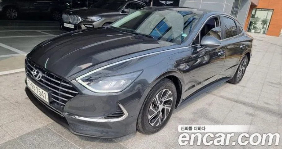 Hyundai Sonata 