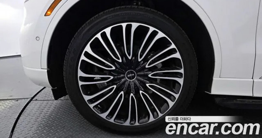 Lincoln Aviator 