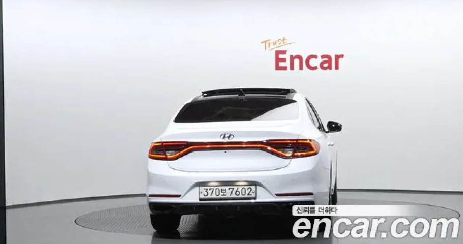 Hyundai Grandeur 
