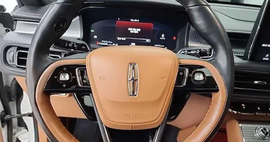 Lincoln Aviator 