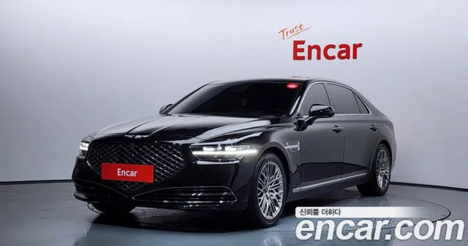 Genesis G90 
